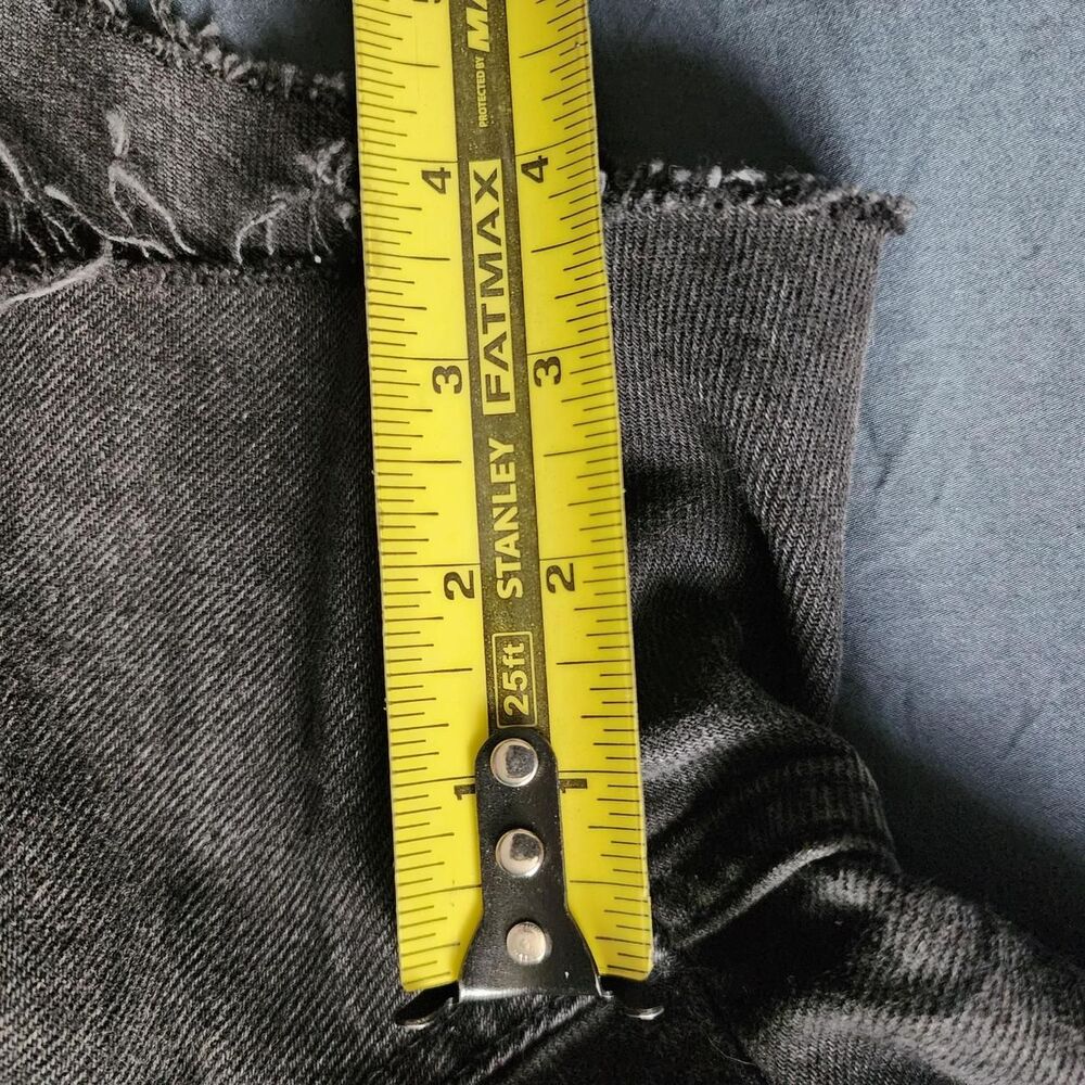 Gap Women's Black Shorts - Picture 7 of 7